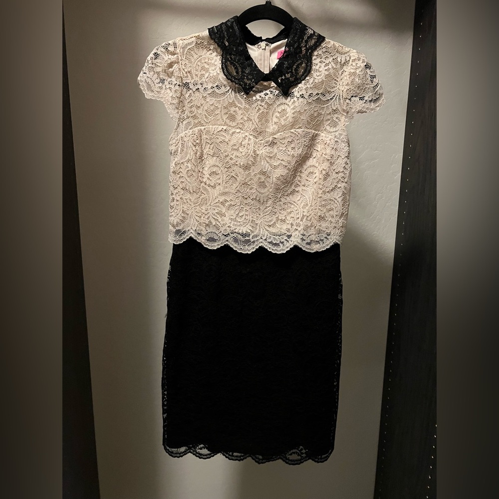 Lace betsey Johnson dress size 2